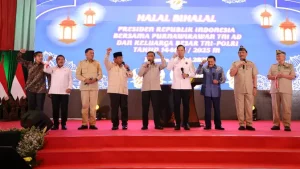 Prabowo, Luhut, dan Hendropriyono Kompak Nyanyi Hymne Taruna