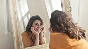 Suka Self-Diagnose? Yuk Kenali Risikonya Biar Nggak Salah Langkah