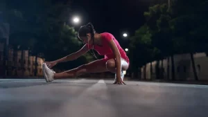 Olahraga Malam Bisa Ganggu Tidurmu, Waspadai Bahayanya!