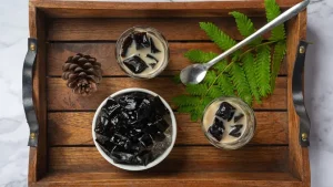 Cincau Nggak Cuma Segar, Ini 5 Manfaat Kesehatannya
