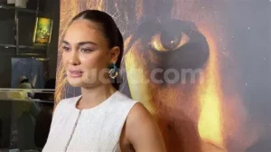Melaney Ricardo Nangis Lihat Prosesi Siraman Luna Maya