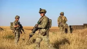 Trump Perintahkan AS Berhentikan 1.000 Tentara Transgender