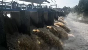 Hujan Deras, Bendung Katulampa Bogor Siaga 4