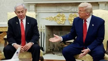 Trump Ogah Ikuti Permintaan Netanyahu soal Sanksi Suriah