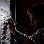 Lulusan Teknik Elektronika Bisa Jadi Apa? Ini 7 Peluang Karier Menjanjikan!