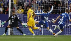 Gol Keren Yamal saat Barcelona Bungkam Espanyol