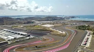 Mandalika Catat Sejarah Gelar GT World Challenge Asia 2025