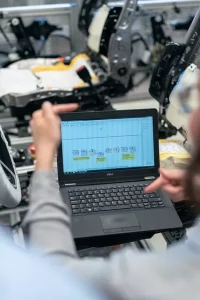 Prospek Lulusan TKJ di Era Digital: Apa Masih Relevan?