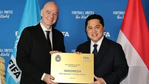 Presiden FIFA Puji Kemajuan Sepak Bola Indonesia!