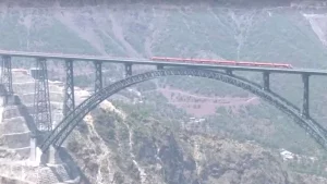 India Ukir Rekor: Jembatan Kereta Api Tertinggi Dunia!