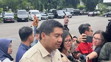 Diundang Putin, Prabowo Dapat Kepercayaan Dari Dunia Internasional