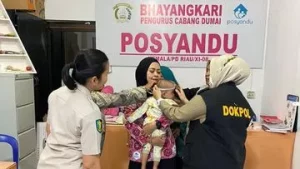 Polres Dumai Gelar Bakti Kesehatan Cegah Stunting Anak