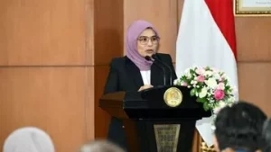 Konflik Iran Israel Kini Sasar Kilang Minyak