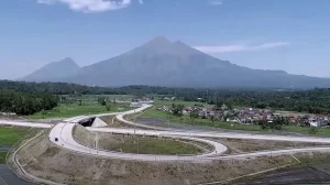 Proyek Tol Terpanjang Jawa: Sekarang Tapi Lambat