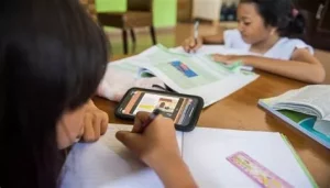 Sekolah Wajib Pakai Teknologi demi Pembelajaran Lebih Efektif