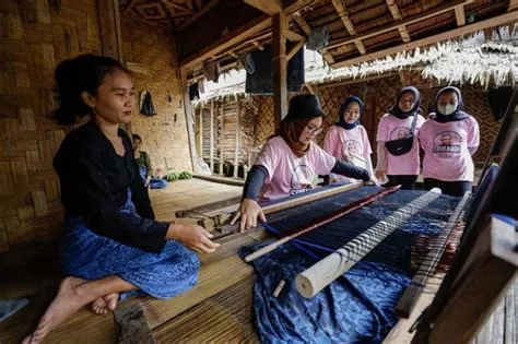 Kearifan Lokal Bikin Belajar Jadi Lebih Relevan