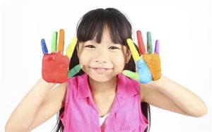 Seni Bisa Bikin Anak Makin Kreatif dan Berani