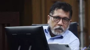 Zarof Ricar Jalani Sidang Vonis Kasus Ronald Tannur Hari Ini