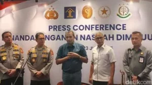 Israel Peringatkan Warga Iran Jauhi Pangkalan Militer Teheran