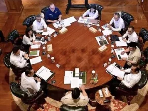 Zelensky Makan Siang Bareng Raja Charles III di Istana Windsor