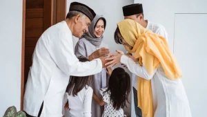 Kunjungi Guru Madin di Demak, Wagub Ingatkan Peran Orang Tua dan Guru dalam Mendidik Anak