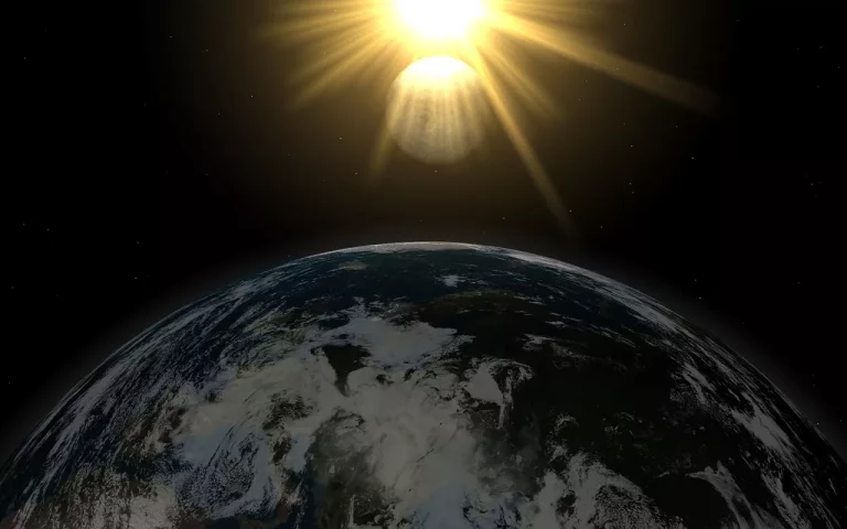 Aphelion 2025: Jangan Panik! Bukan Penyebab Cuaca Ekstrem di Indonesia