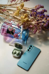 Samsung memperkenalkan lini perangkat lipat barunya di Unpacked