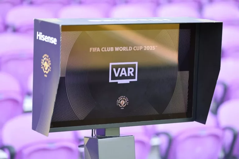 Teknologi Layar TV Hisense Dukung Sistem VAR Selama FIFA Club World Cup 2025™ Berlangsung