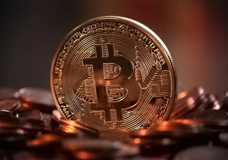 Bitcoin Sentuh Rekor Tertinggi Baru: Hampir Tembus USD112 Ribu