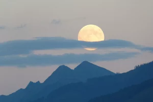 Ada Bulan Purnama “Buck Moon” Tanggal 10 Juli, Catat Waktunya!