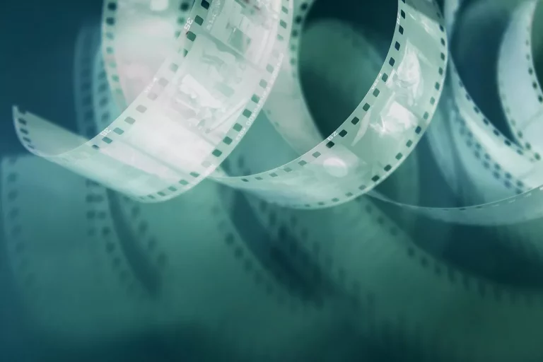 5 OST Film Sore: Istri dari Masa Depan, Lagu So7 hingga Barasuara