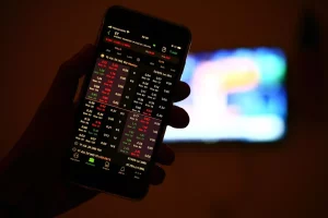 Saham CUAN Konglomerat Prajogo Pangestu Terjun, Harga Baru Hasil Stock Split Menjadi Rp1.600-an