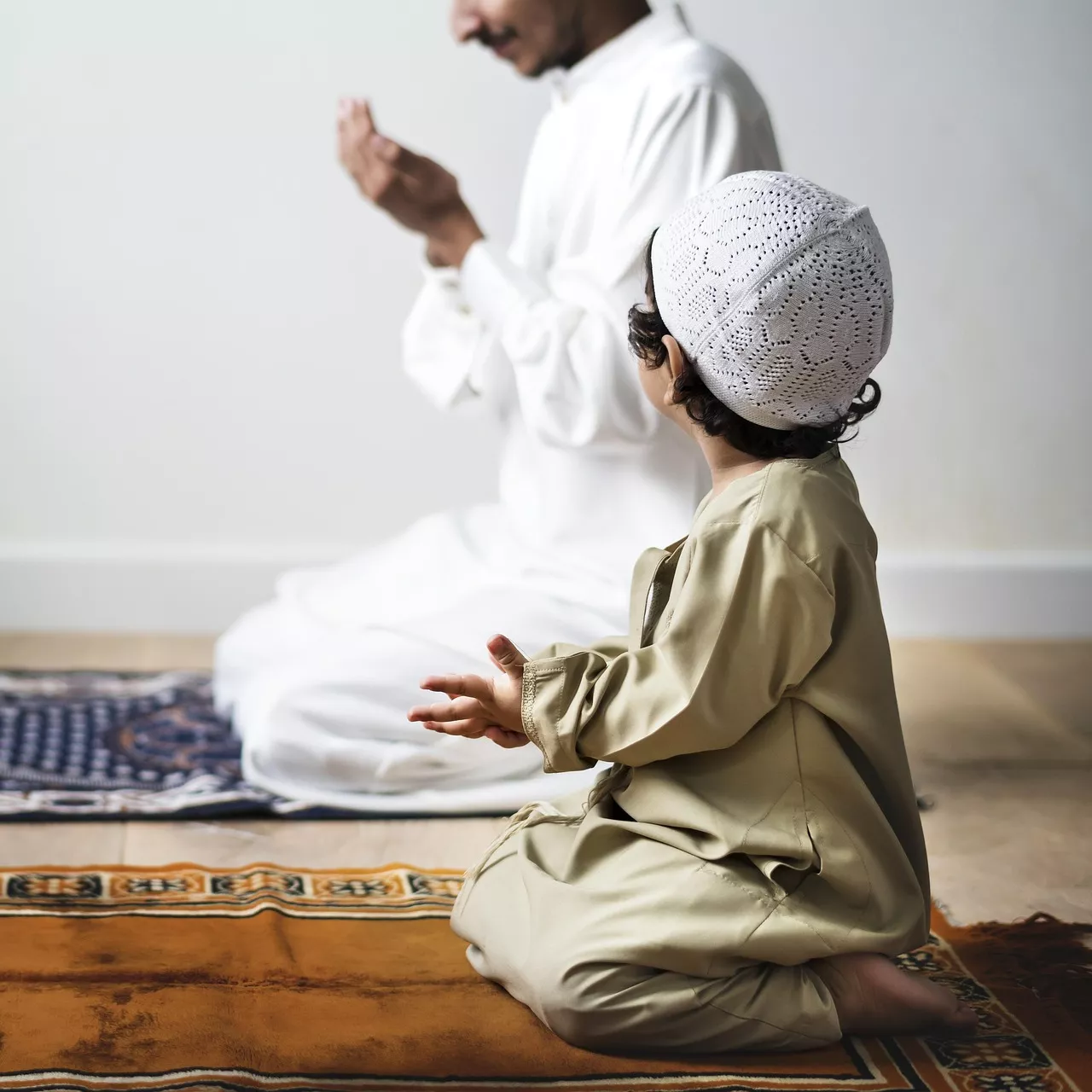 Jadwal Sholat Hari Ini: Panduan Ibadah 17 Juli 2025 di Surabaya
