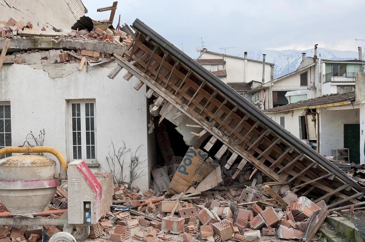 Gempa Magnitudo 1,9 Guncang Tiris, Probolinggo: Lima Rumah Rusak Akibat Getaran
