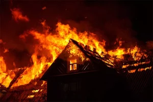 Gedung Bengrah TNI di Jalan Gudang Utara Terbakar Hebat, Penyebabnya Masih Diselidiki