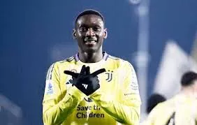 Manchester United dan Newcastle Fokus Pada Randal Kolo Muani Setelah Putus Asa Cari Striker Baru