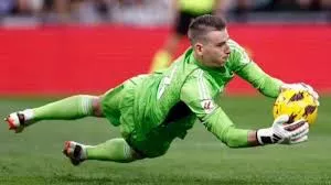 Ederson Tinggalkan Man City, The Citizens Bidik Andriy Lunin dari Real Madrid