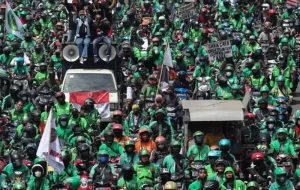 Pengamanan Aksi Ojol di Silang Selatan Monas: 1.632 Polisi Dikerahkan untuk Pastikan Keamanan