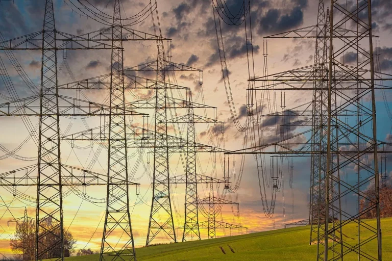 Tarif Listrik PLN per kWh Juli 2025: Tidak Ada Kenaikan Tarif