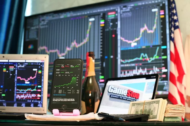 Saham SoundHound AI, Inc. (SOUN) Turun Meskipun Pasar Mengalami Kenaikan: Fakta Penting yang Perlu Diketahui