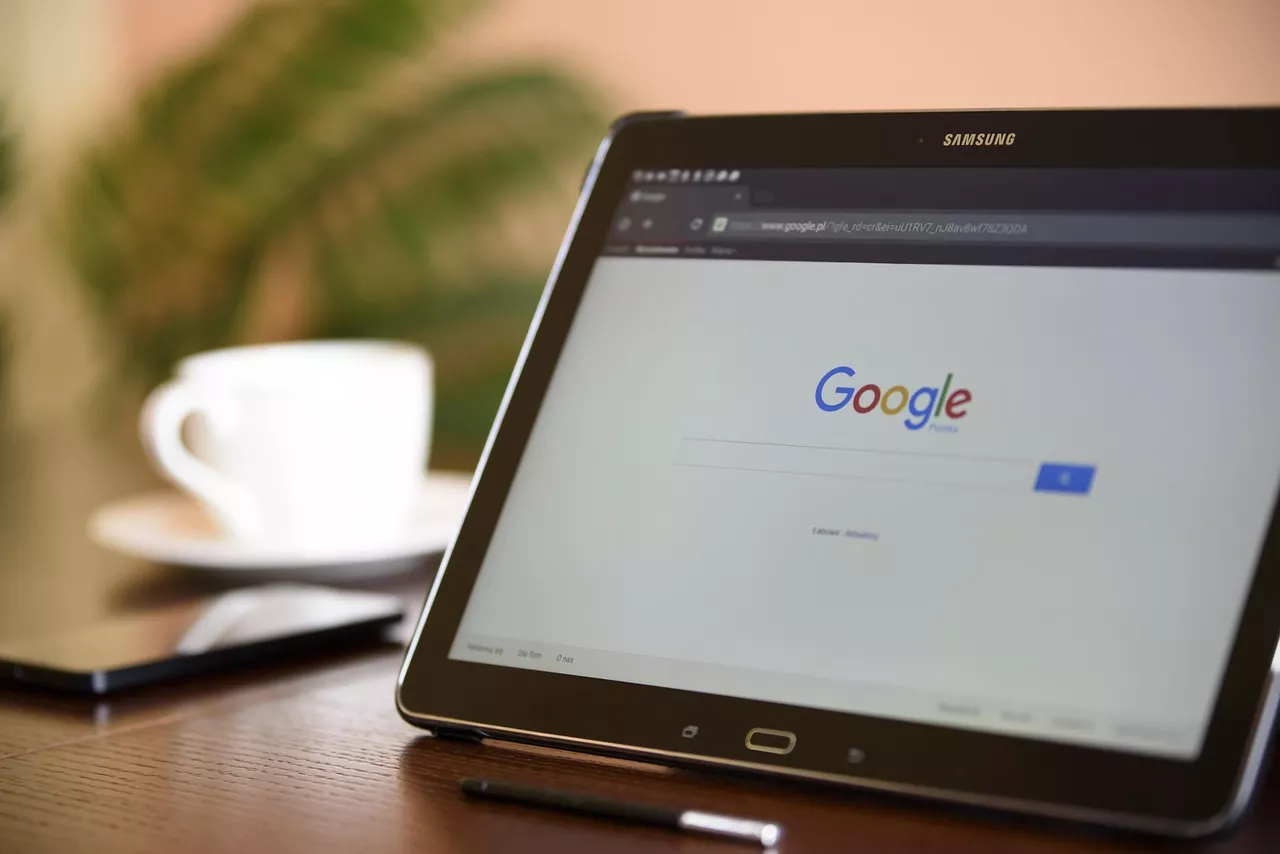 Google Hadirkan Fitur Foto ke Video AI di YouTube Shorts dan Google Photos