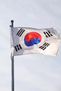 Korea Selatan Pertimbangkan Janji Investasi AS untuk Mengurangi Tarif Mobil