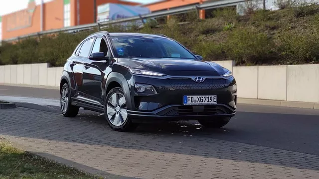 Harga dan Spesifikasi Hyundai Stargazer Cartenz 2025: MPV Modern dengan Desain Sporty