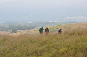 Seluruh Jalur Pendakian Gunung Rinjani Ditutup Mulai 1 Agustus 2025: Waspadai Perubahan Jadwal Pendakian
