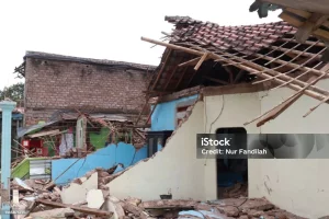 Gempa Dangkal Guncang Poso, Rusak Bangunan dan Picu Kepanikan Warga