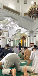 Keutamaan Sholat dan Jadwal Sholat Bandung Hari Ini, 28 Juli 2025