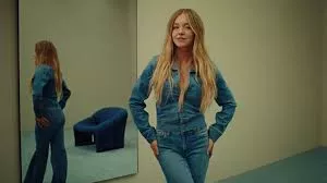 Sydney Sweeney Hadir di Kampanye Musim Gugur American Eagle: Koleksi Jeans yang Ikonik