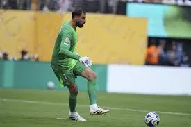 PSG Siap Lepas Gianluigi Donnarumma, Chelsea Jadi Peminat Serius