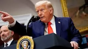 Kesal Bukan Main! Importir Seret Trump ke Pengadilan Gara-gara Tarif